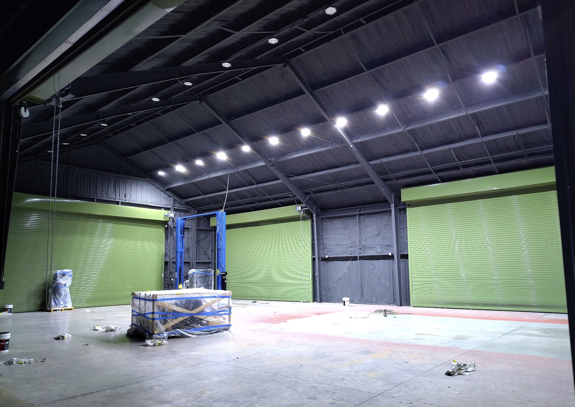 Commercial building interior with closed-cell spray foam insulation